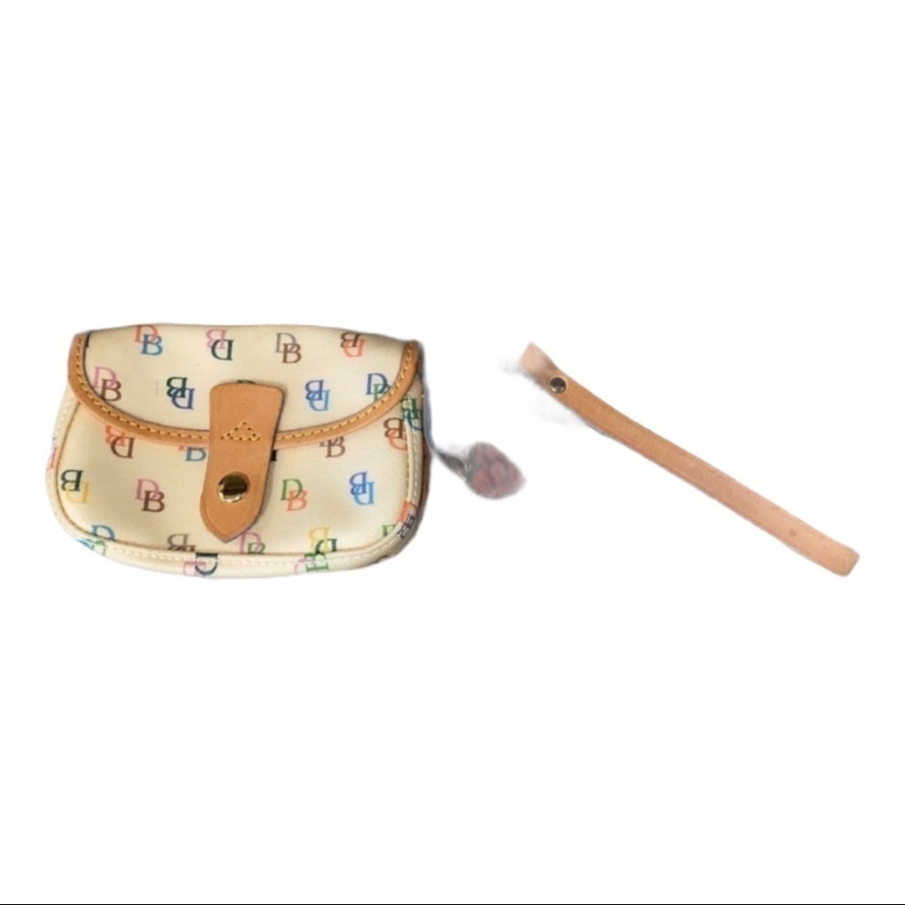 Dooney & Bourke Signature Wristlet - Picture 2 of 5